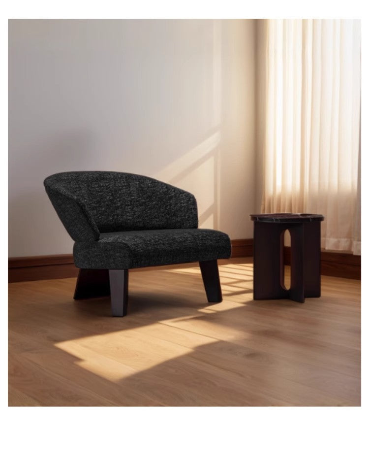【Brand】Creed Lounge Chair, Italian Designer Top‑Grain Leather Accent Chair, High‑Back Upholstered Armchair with Matte Metal Base for Villa, Living Room & Study