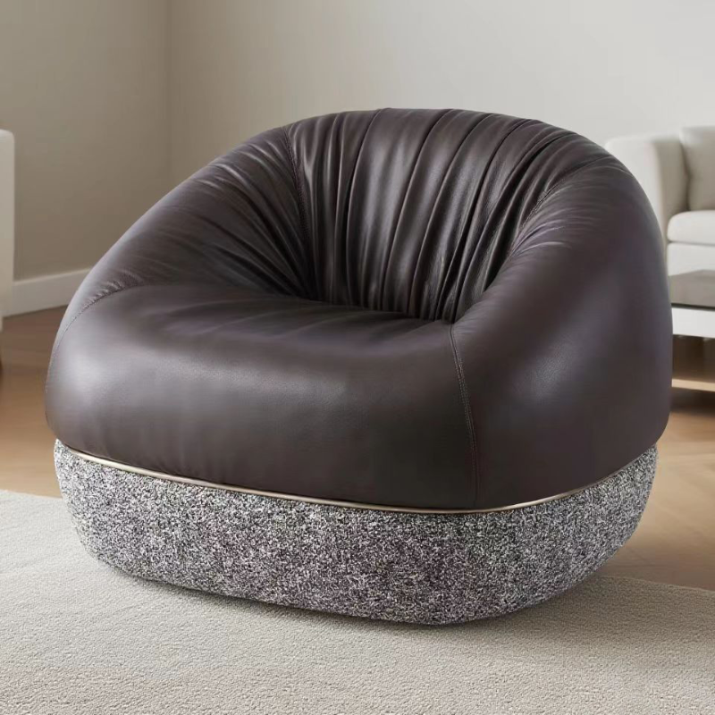 【Brand】Italian‑Style Minimalist Leisure Chair, Modern Fabric Upholstered Accent Armchair, Soft Cushioned Single Sofa Chair with Matte Metal Frame for Reading Nook & Luxury Home