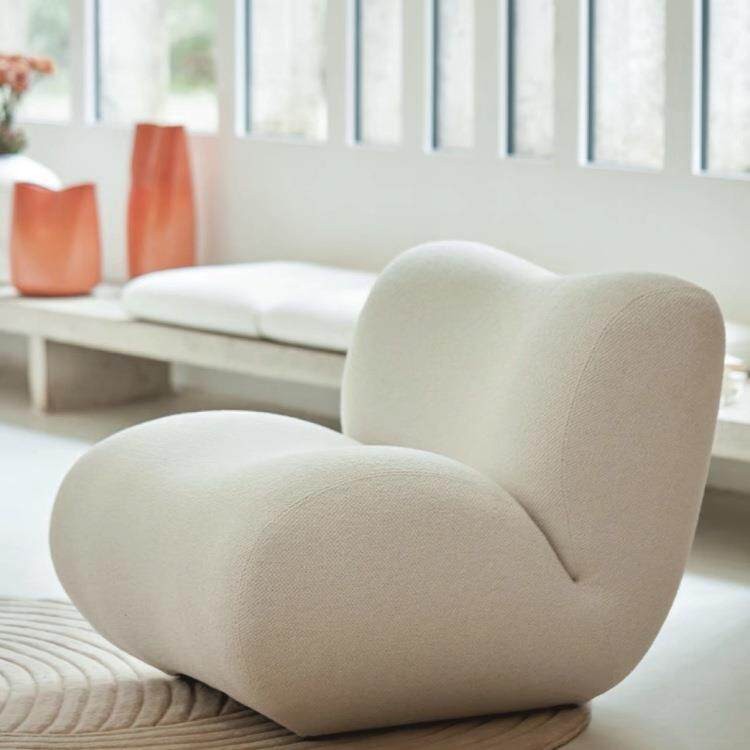 【Brand】Soap Chair, Italian Minimalist Fabric Accent Lounge Chair, Rounded Soft‑Padded Upholstered Armchair with Hidden Metal Frame for Reading Nook & Luxury Home